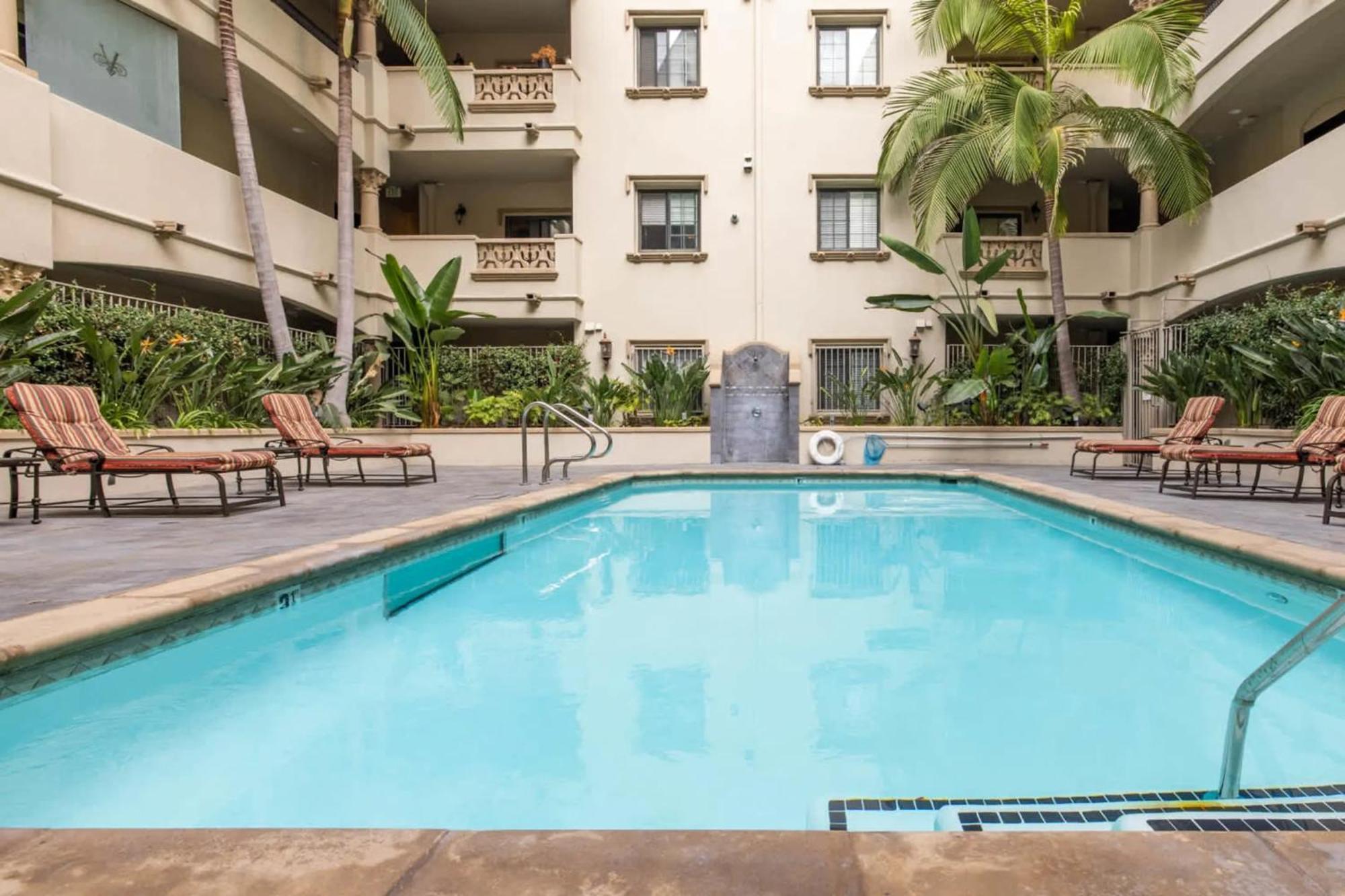 Holiday In La - 1Br With Free Parking, Laundry, Pool 로스앤젤레스 외부 사진